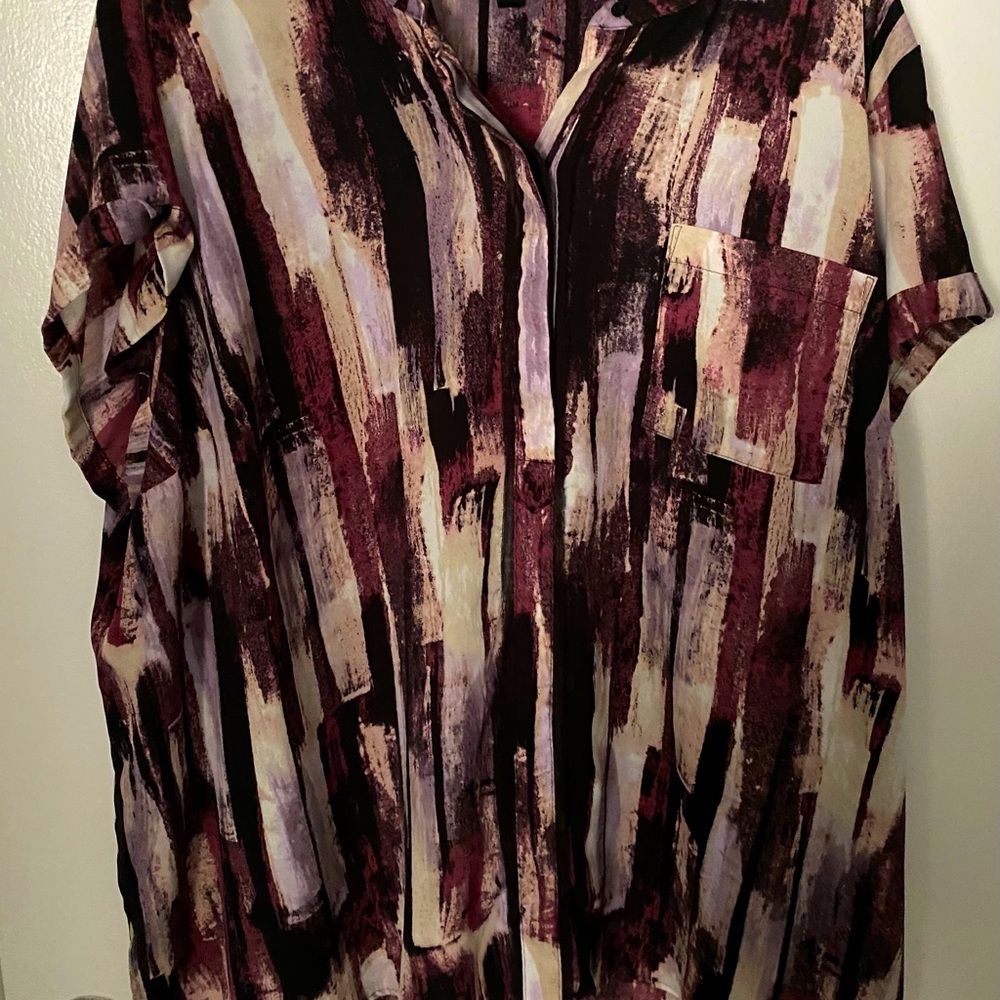 Cute, short sleeve blouse